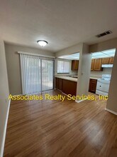 4531 NW 45th Ct in Gainesville, FL - Building Photo - Building Photo