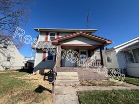 1727 Patterson Rd in Dayton, OH - Building Photo