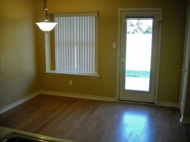 property at 1008 Balanced Rock Pl