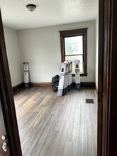 42 West St in Westover, WV - Building Photo - Building Photo