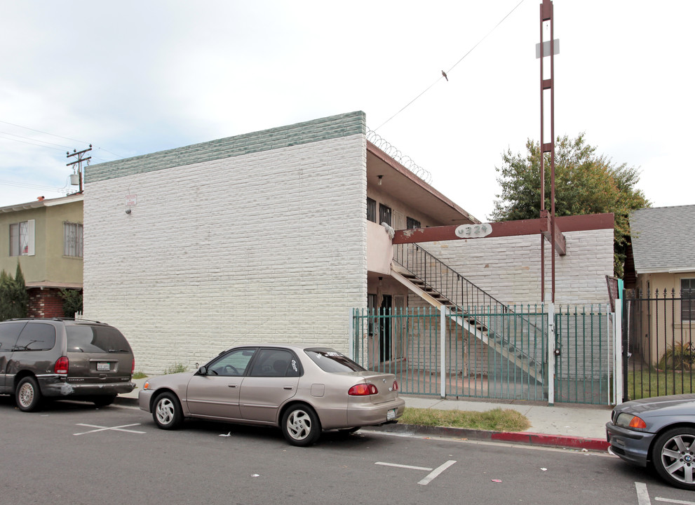 6324 Gentry St in Huntington Park, CA - Building Photo