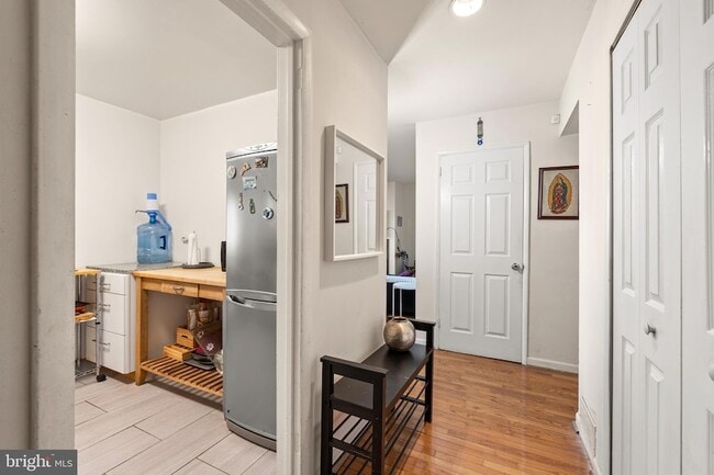 7244 Donnell Pl, Unit D-2 in District Heights, MD - Foto de edificio - Building Photo