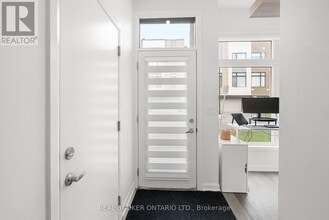 68 Cherry Blossom Private in Ottawa, ON - Building Photo - Building Photo