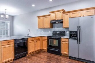5209 Cedar Shoals Dr in Buford, GA - Building Photo - Building Photo