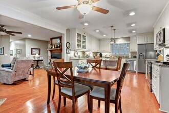 302 Summerset Ln in Summerville, SC - Building Photo - Building Photo