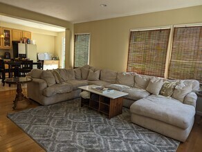 598 Via del Caballo in San Marcos, CA - Building Photo - Building Photo