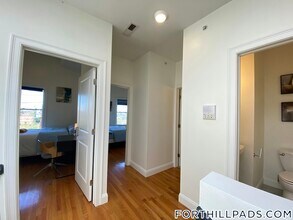 48 Guild St in Boston, MA - Foto de edificio - Building Photo