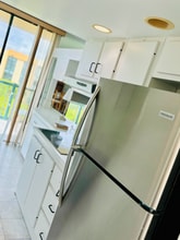 11790 SW 18th St in Miami, FL - Building Photo - Building Photo