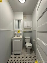 1489 Beacon St in Brookline, MA - Foto de edificio - Building Photo