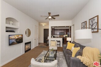 48613 Classic Dr in La Quinta, CA - Building Photo - Building Photo