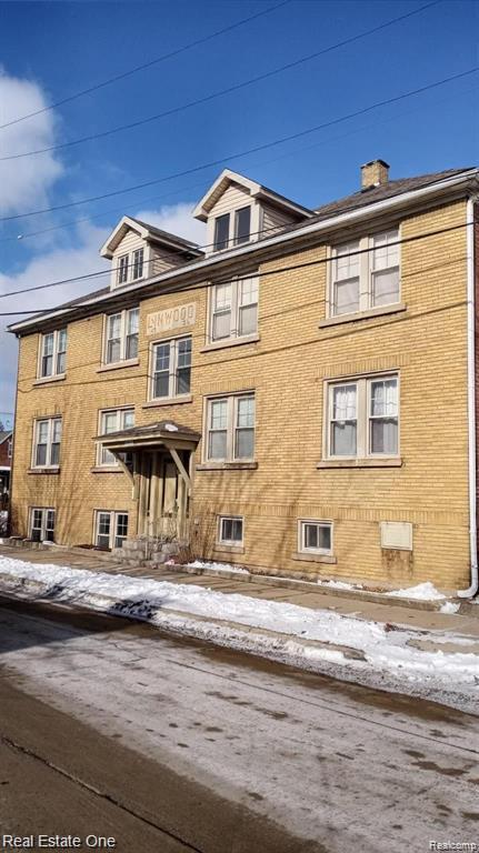 property at 4700 Curtis St