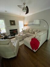 1003 Queensbury Cir in Durham, NC - Building Photo - Building Photo