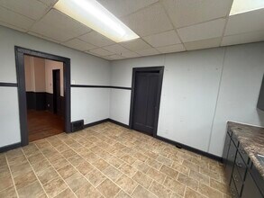 129 S Griffin St in Danville, IL - Building Photo - Building Photo