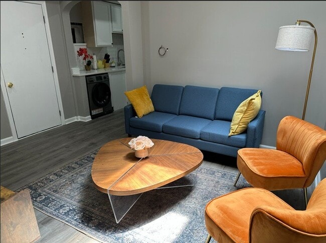 1705 West Virginia Ave NE, Unit Unit 4