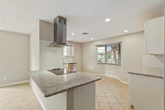 12039 Sturdivant St in Stafford, TX - Building Photo - Building Photo