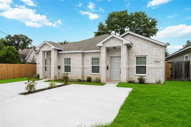 4507 White Rock St in Houston, TX - Building Photo - Building Photo