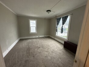 934 Barland St in Eau Claire, WI - Foto de edificio - Building Photo