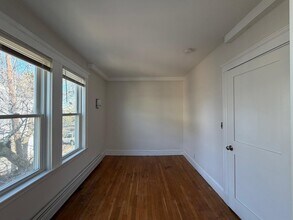 441 Broadway, Unit 441 in Somerville, MA - Building Photo - Building Photo