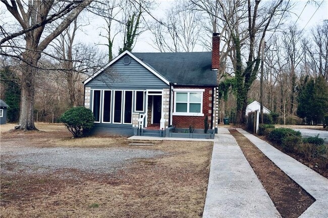 property at 1526 Childress Dr SW