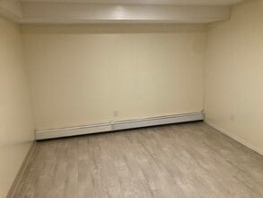 2618 Ramona St in East Meadow, NY - Building Photo - Building Photo