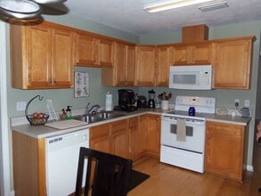 3096 Harpers Ferry Dr in Tallahassee, FL - Building Photo - Building Photo