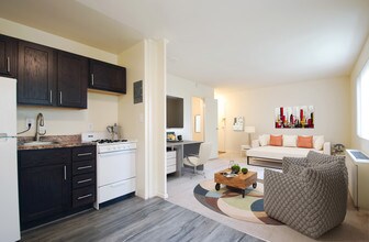 Dorchester Apartments in Arlington, VA - Building Photo - Building Photo