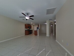 316 Summer Horse Dr in La Marque, TX - Building Photo - Building Photo