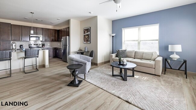 108 US-175 Frontage Rd