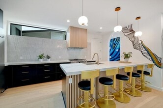 7809 Woodrow Ave in Austin, TX - Building Photo - Building Photo