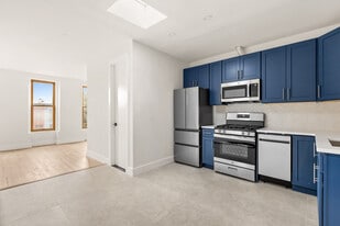 744 Lexington Ave, Unit 2 in Brooklyn, NY - Building Photo