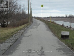 286 Cushman Rd in St Catharines, ON - Building Photo - Building Photo