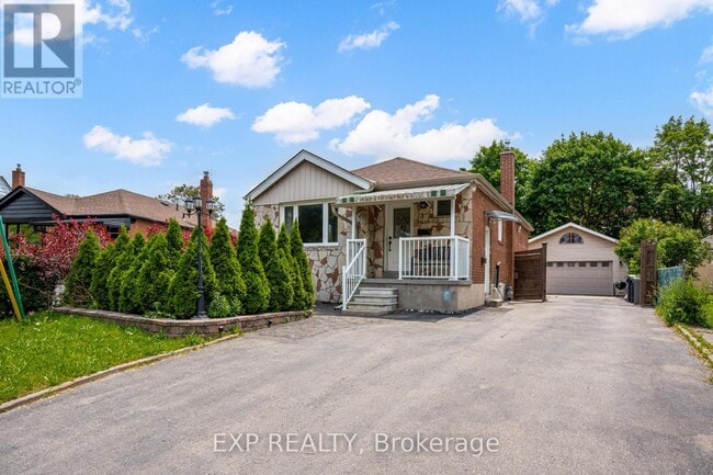 property at 3 Jodphur Ave