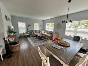 3 Vincent Ave in Old Saybrook, CT - Building Photo - Building Photo