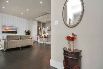 1617 Wheeler Ave in Houston, TX - Building Photo - Building Photo