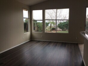 27474 Fallbrook Ct in Corona, CA - Building Photo - Building Photo