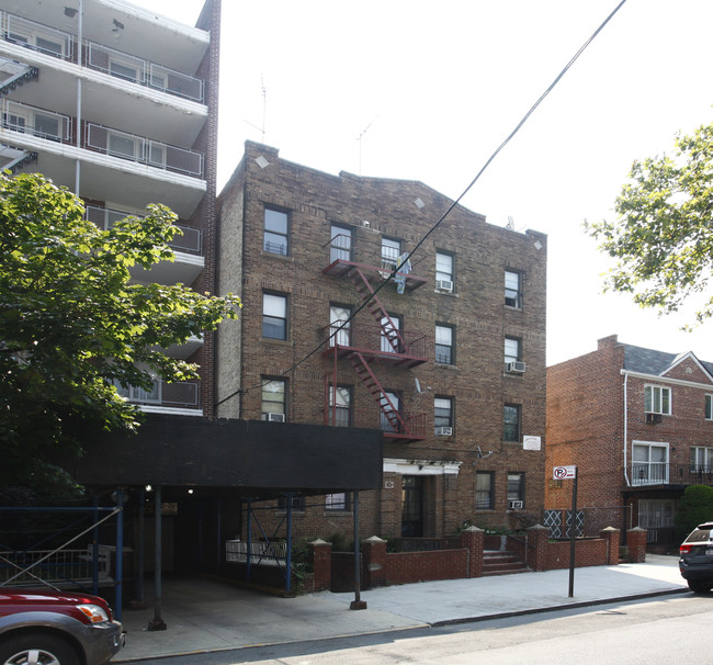 2041 E 7th St in Brooklyn, NY - Building Photo - Building Photo