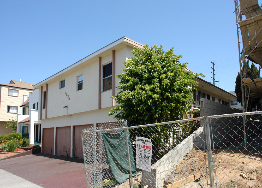 1530 Pine Ave in Long Beach, CA - Building Photo