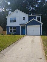5451 Farmview Close in Stone Mountain, GA - Building Photo