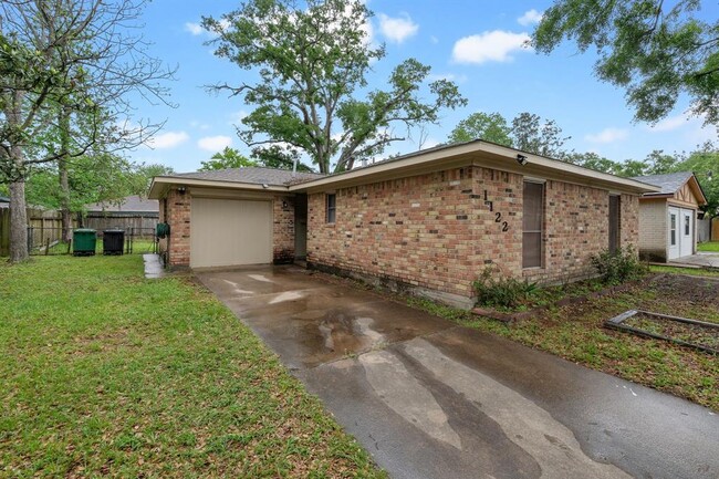 1122 Glen Echo Dr in Houston, TX - Building Photo - Building Photo