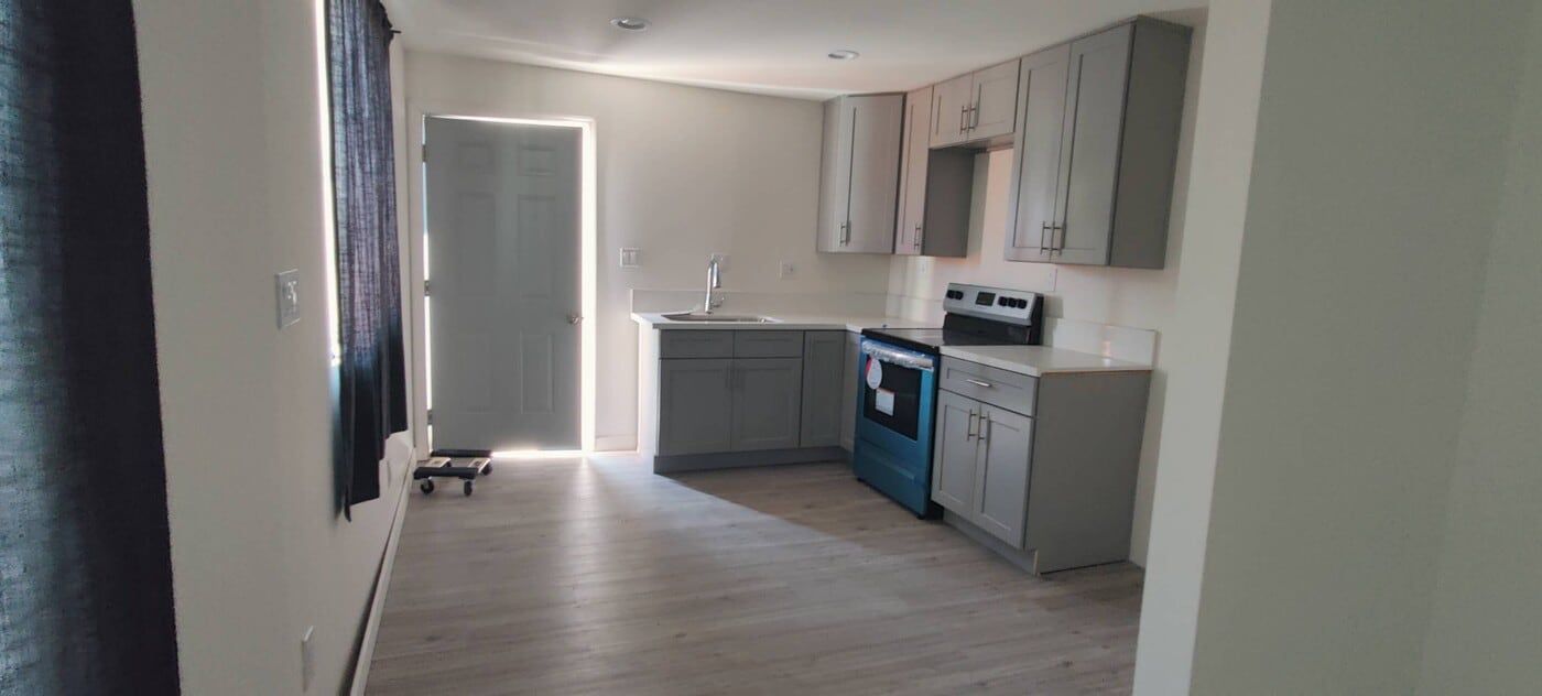 158 E Floral Dr, Unit #B in Monterey Park, CA - Building Photo