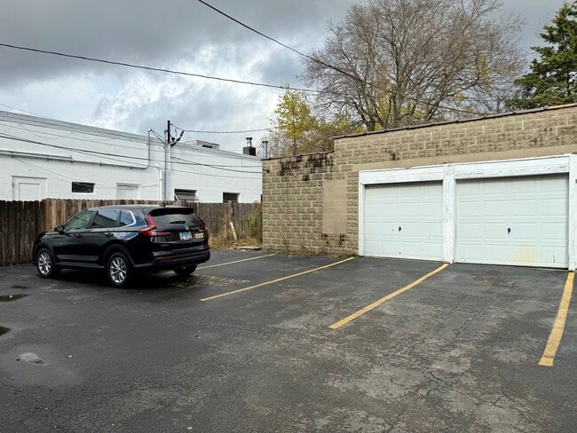 943 W Galena Blvd in Aurora, IL - Building Photo - Building Photo