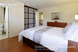 732 Mooney's Bay Pl in Ottawa, ON - Building Photo - Building Photo