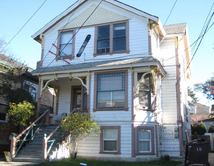 2415 Fulton St in Berkeley, CA - Building Photo