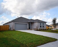 2002 Wheat Pasture Wy in Rosenberg, TX - Foto de edificio - Building Photo