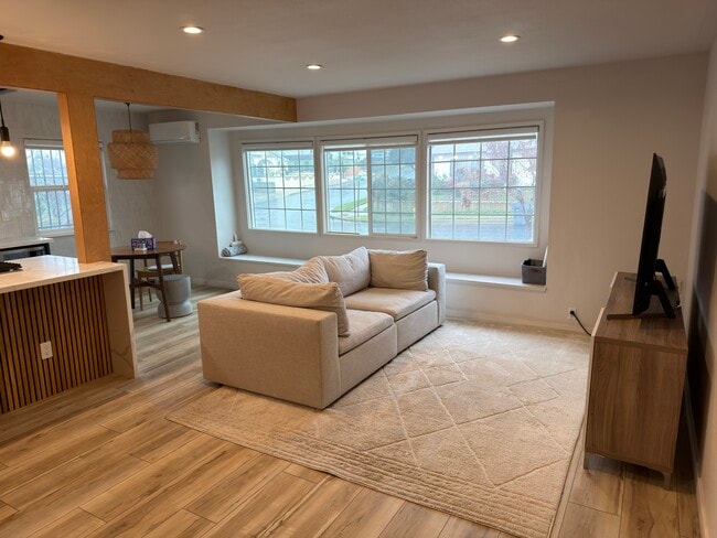 740 Chesham Ave in La Habra, CA - Building Photo - Building Photo