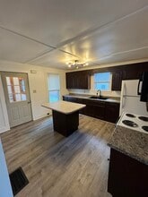 26-28-28 High St in Boscawen, NH - Building Photo - Building Photo