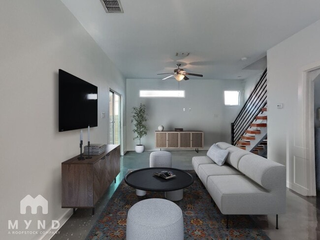 118 E Myrtle St in San Antonio, TX - Building Photo - Building Photo