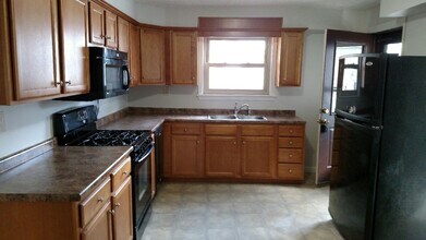 599 Beech St in Manchester, NH - Building Photo - Building Photo