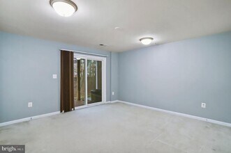 8079 Locust Mill St in Ellicott City, MD - Building Photo - Building Photo