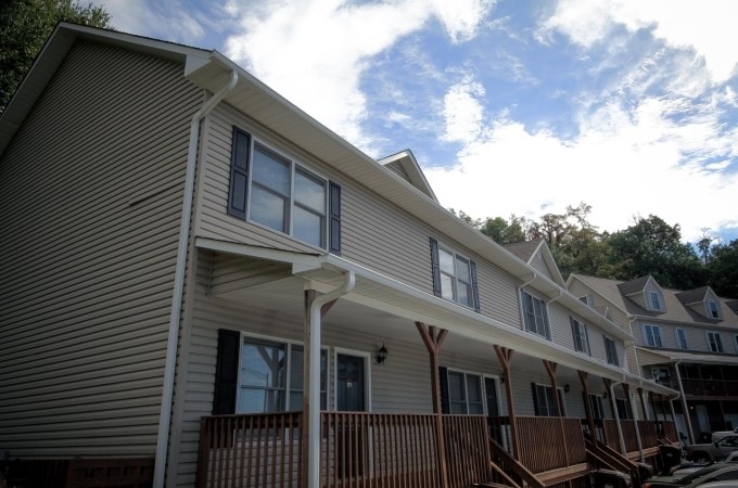 Ridge View Townhomes in Boone, NC - Building Photo